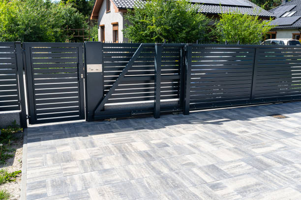 Best Decorative Driveway Pavers  in Hawaiian Gardens, CA